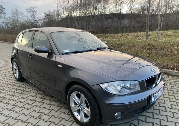 BMW Seria 1 cena 19900 przebieg: 285369, rok produkcji 2005 z Olsztyn małe 79